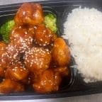 Best Sesame Chicken Dinner Combo in Kennesaw, GA